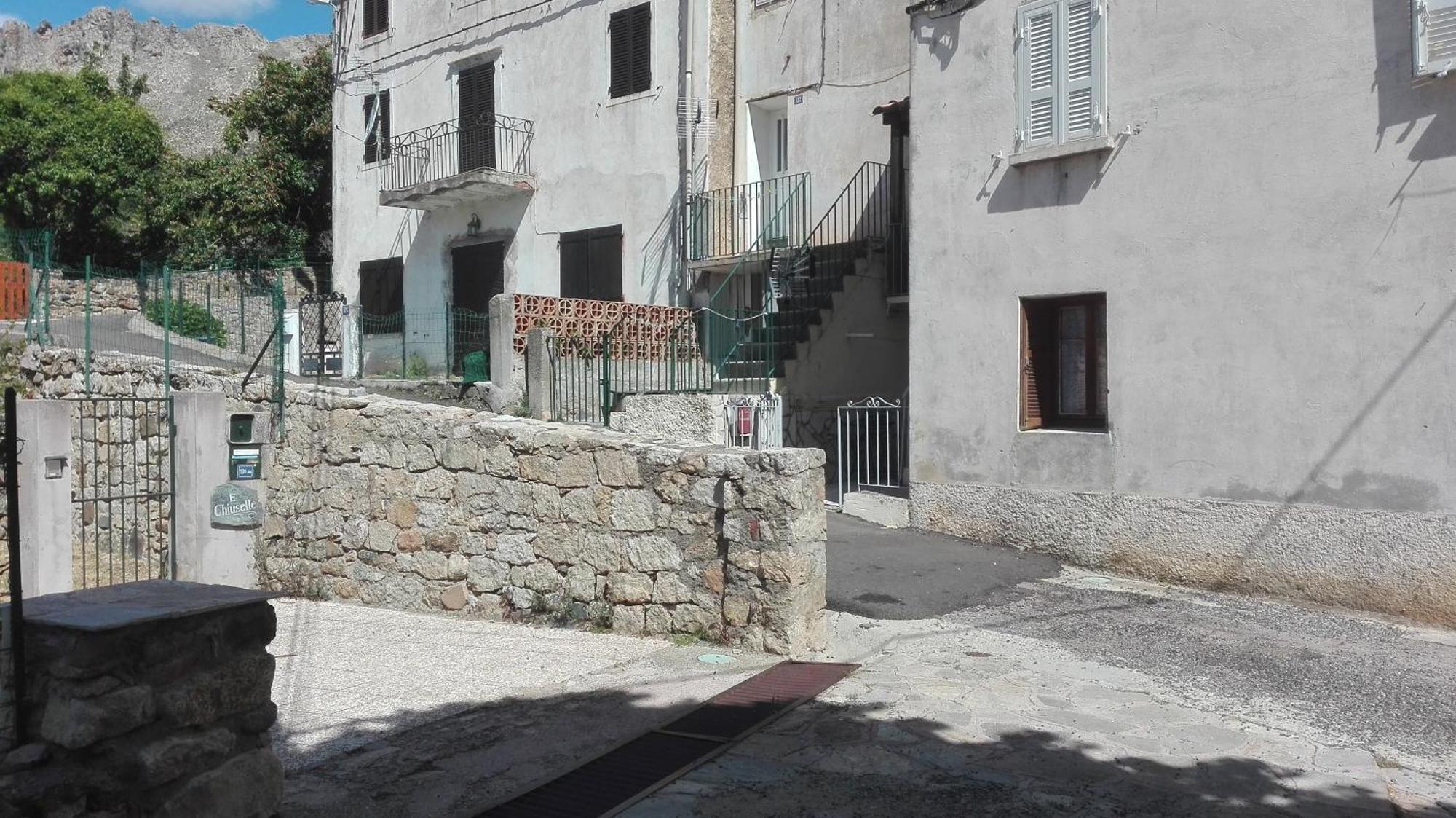 Niolu Apartment Albertacce Екстериор снимка